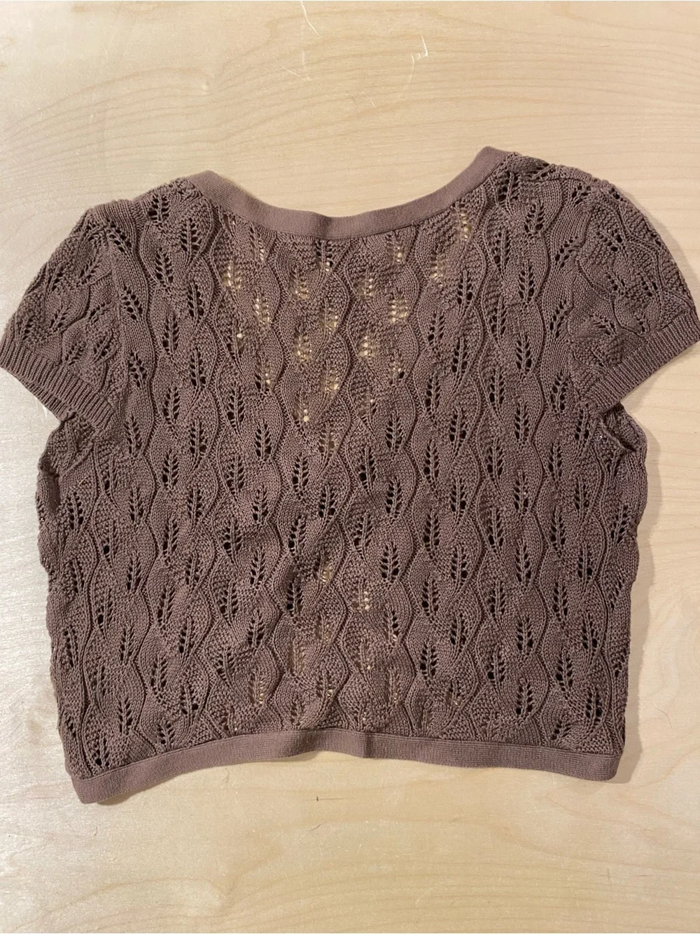 a.n.a Brown Short-Sleeve Knit Bolero Cardigan Large (RS)